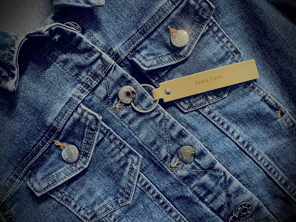 Jeansjacke "007" – Unikat 003 von Anna Zora